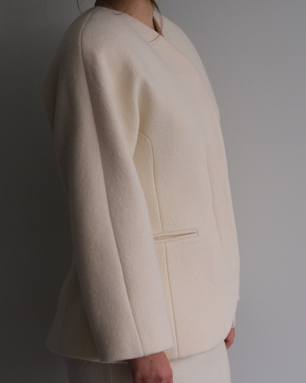 Form white wool jacket