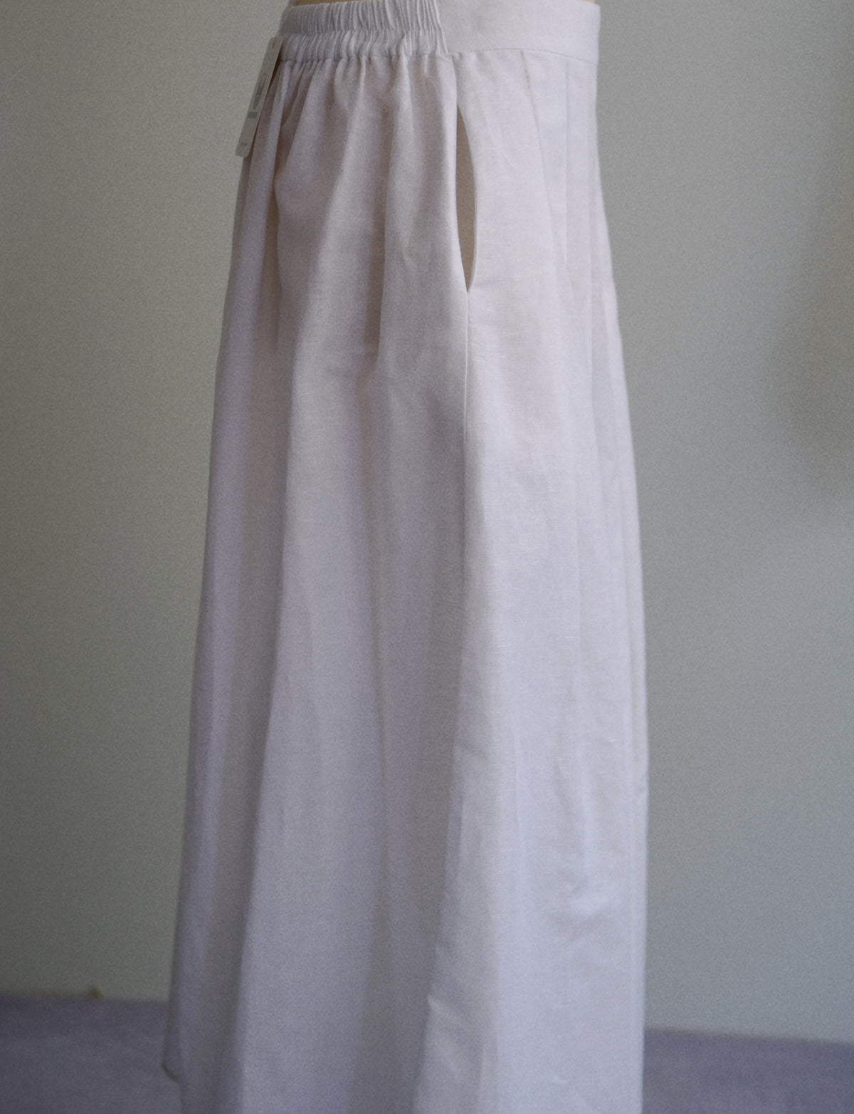 White linen skirt