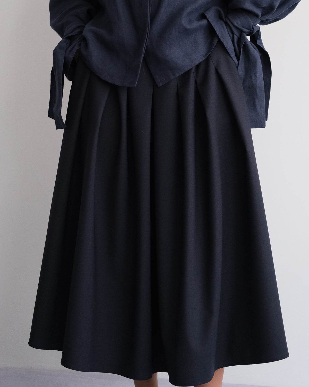Blue navy volume skirt