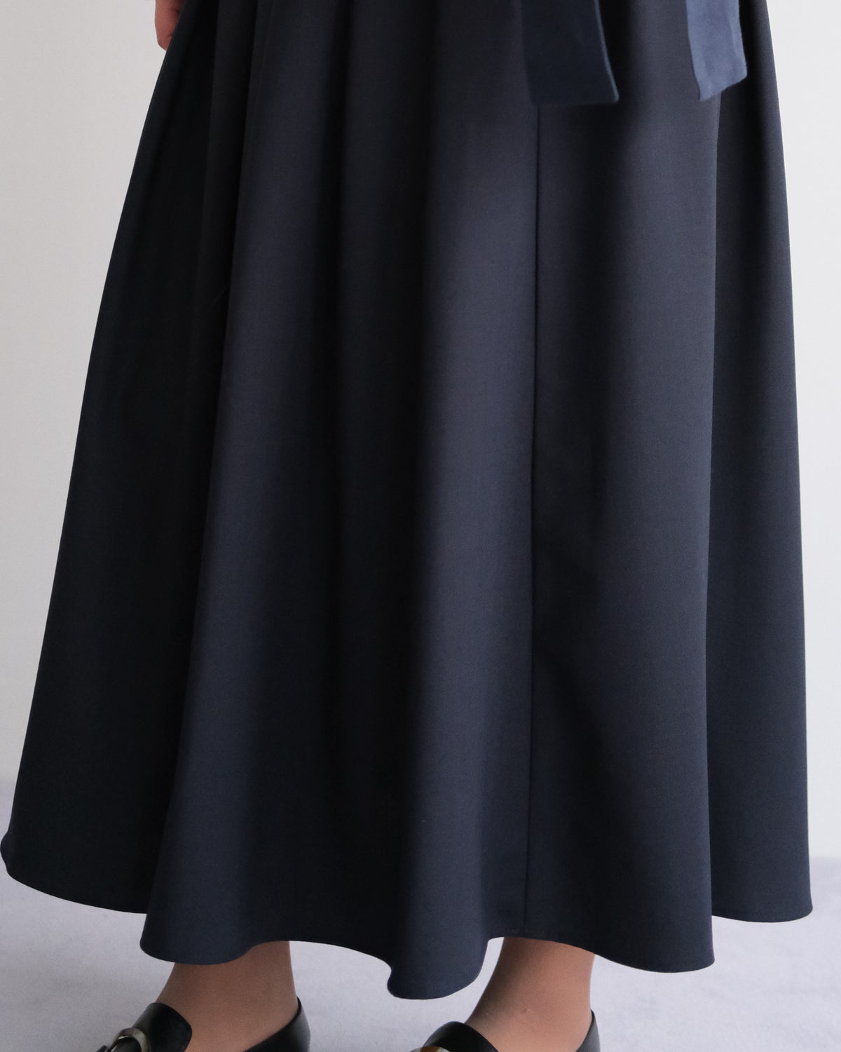Blue navy volume skirt