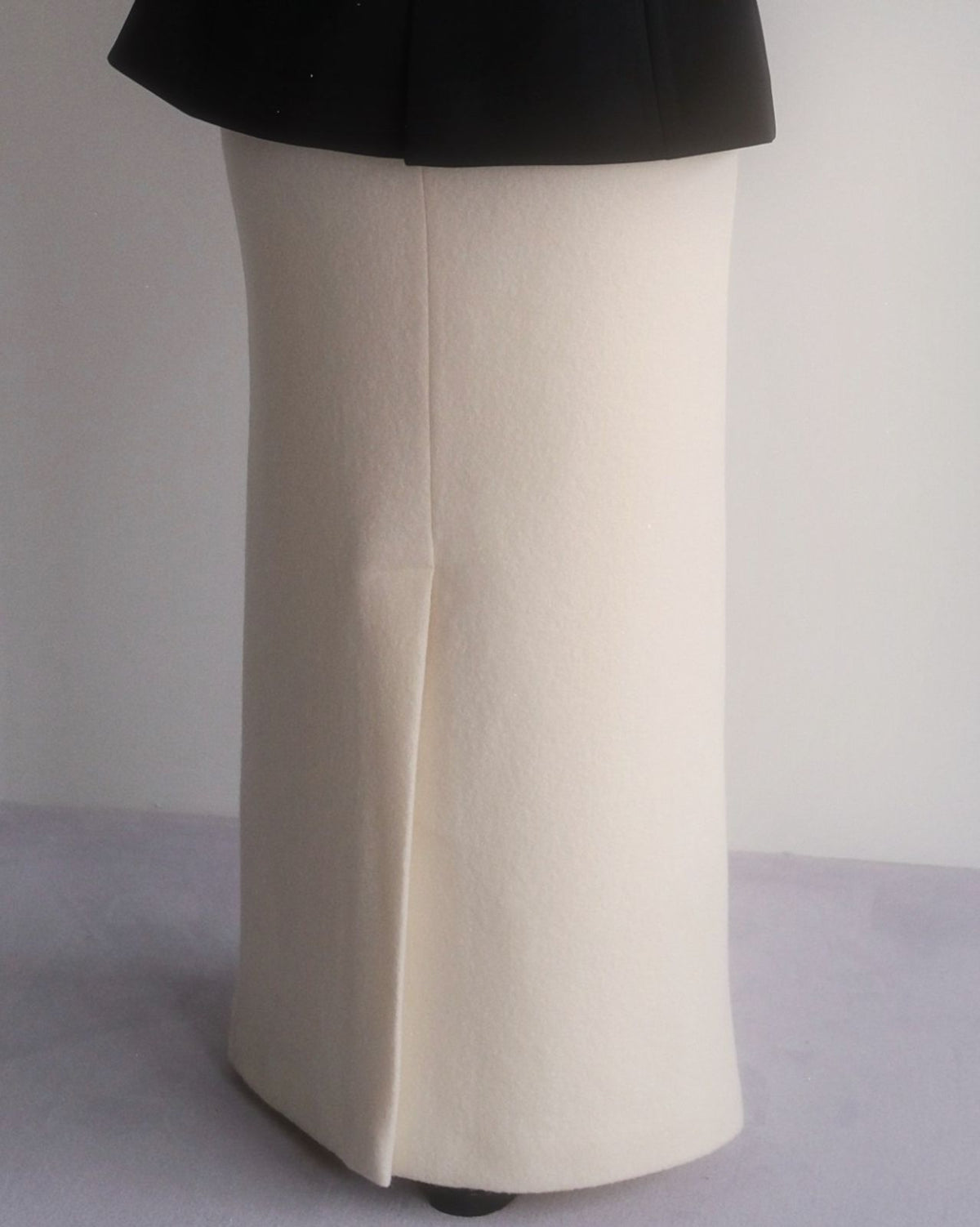 Maxi white wool skirt